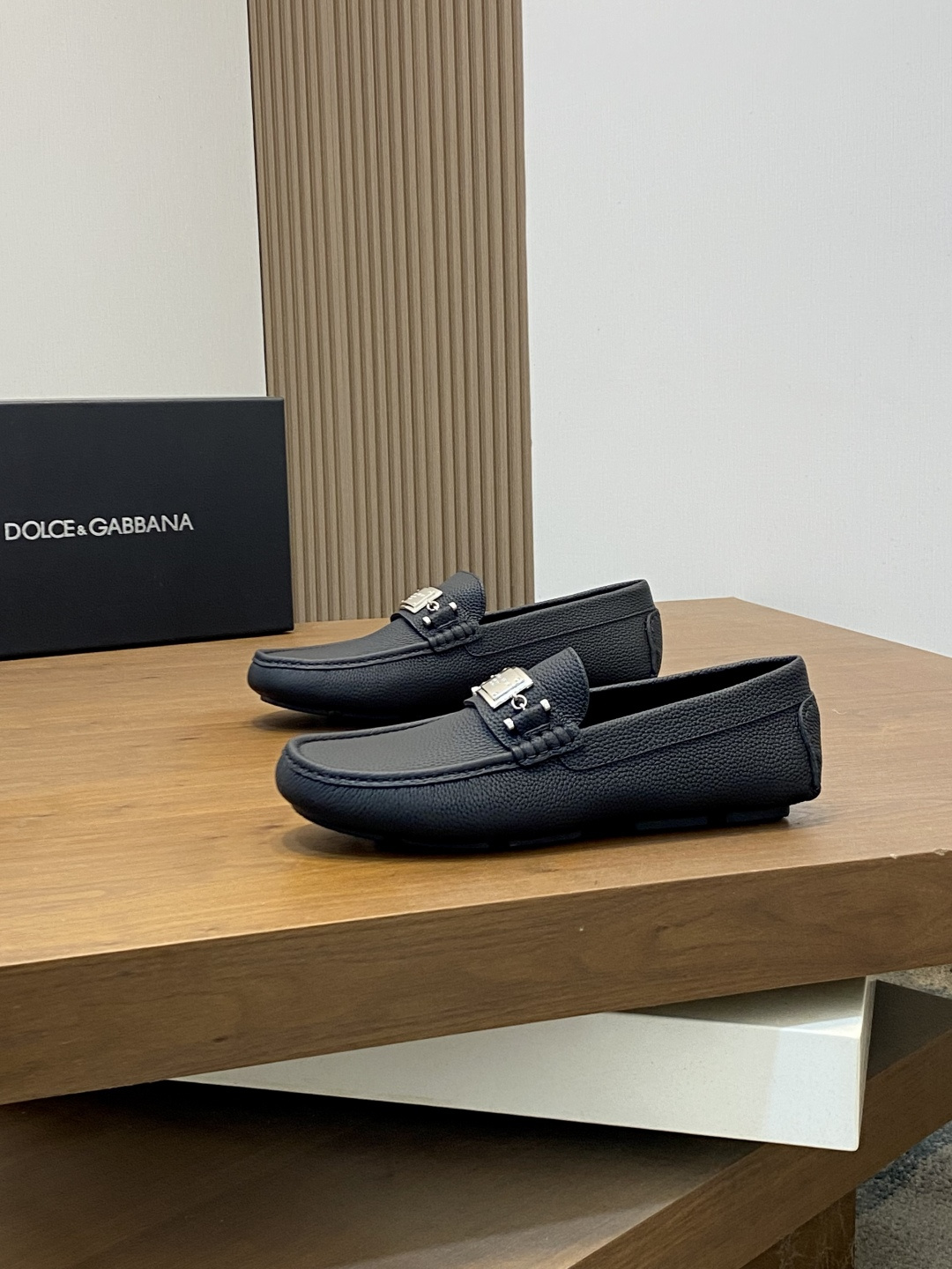 olce & Gabbana shoe
